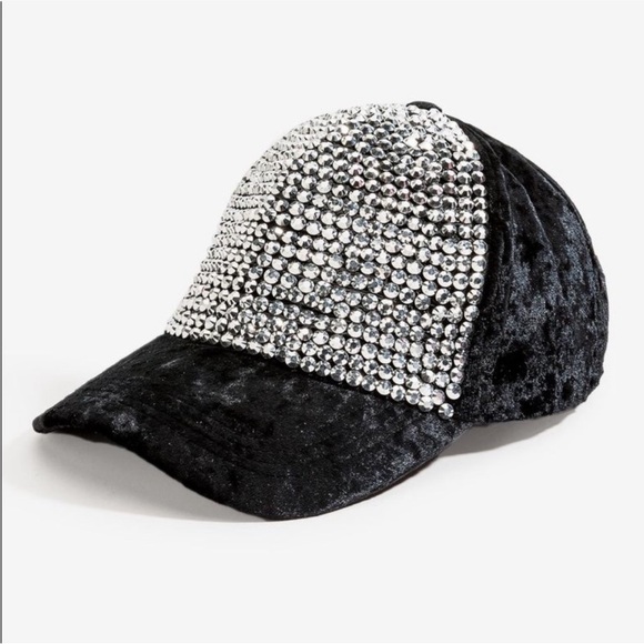 Bejeweled Velvet Cap! - Picture 3 of 7